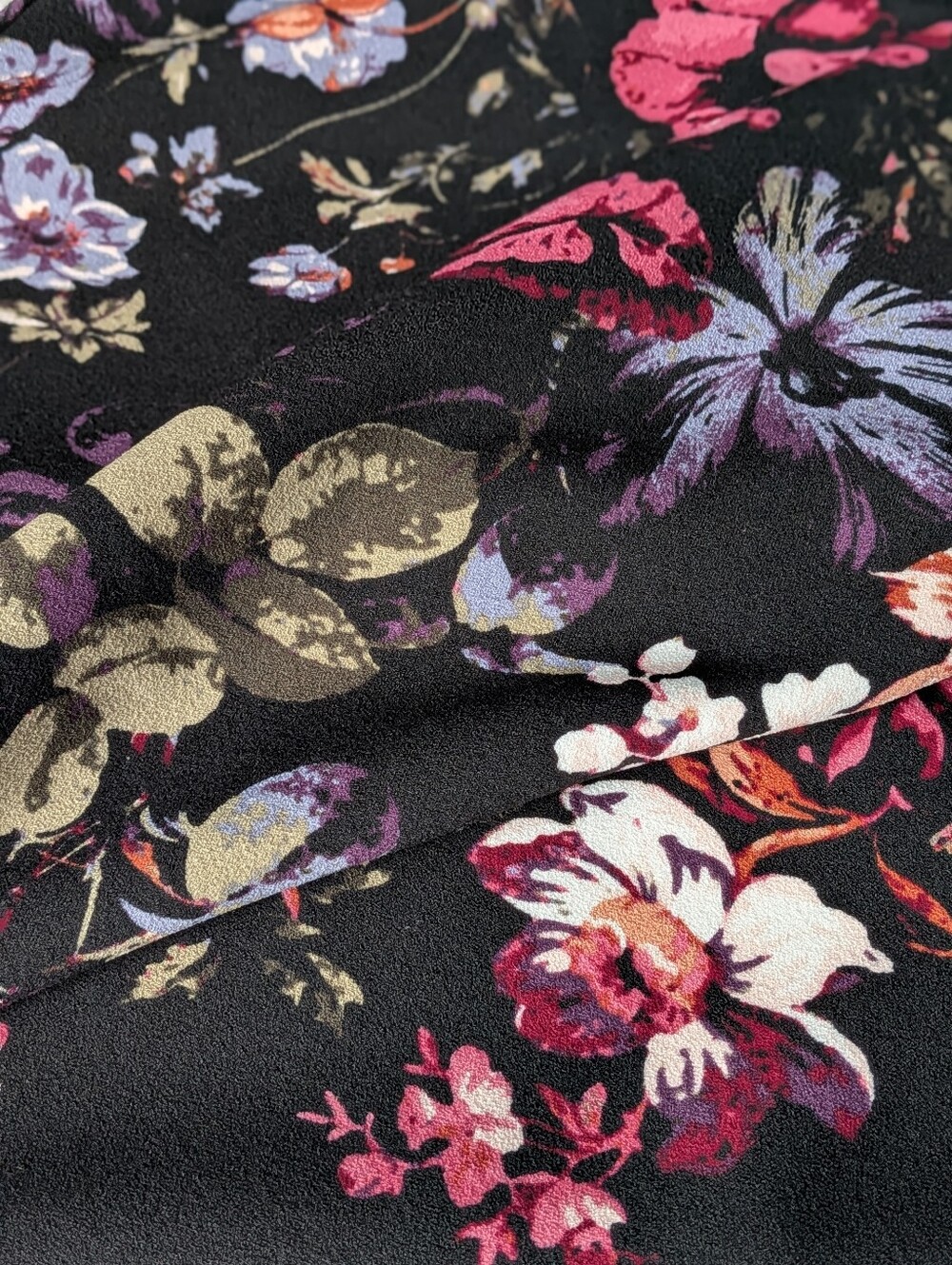 Le Chateau Dark Floral Knit Crepe Skirt in Black with Pink Accents - Picture 8 of 10